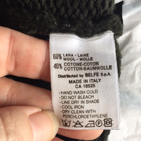 POSTCARD Sweaters Made In Italy Genuine Post Card Wool Sweater